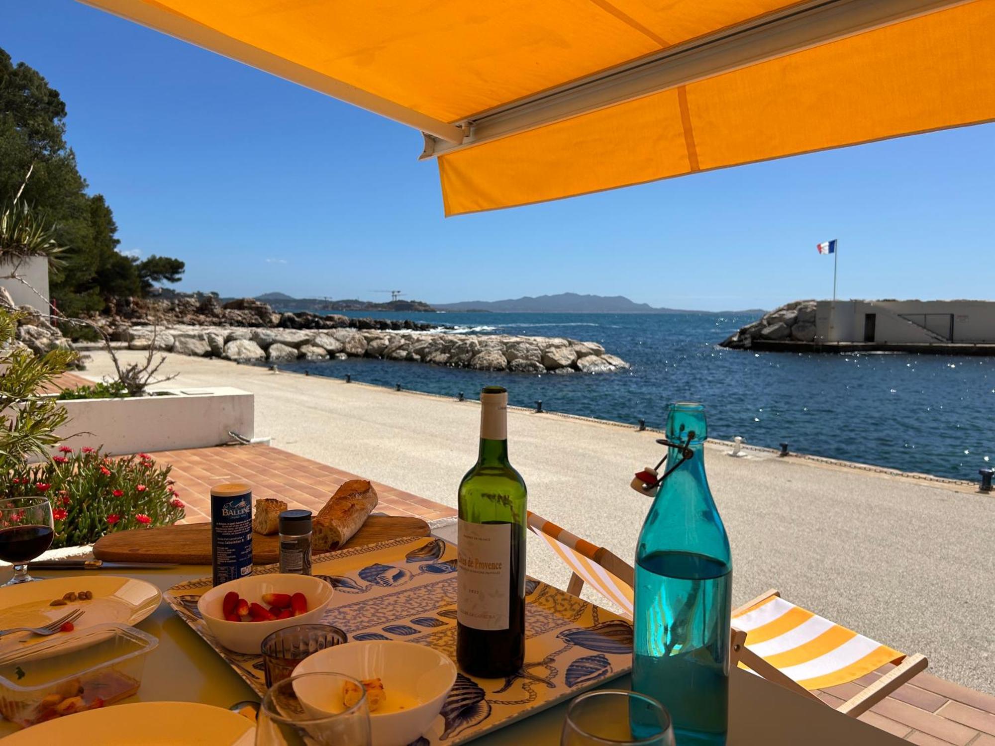 Horizon Bleu Bandol : Appartement Pieds Dans L'Eau المظهر الخارجي الصورة