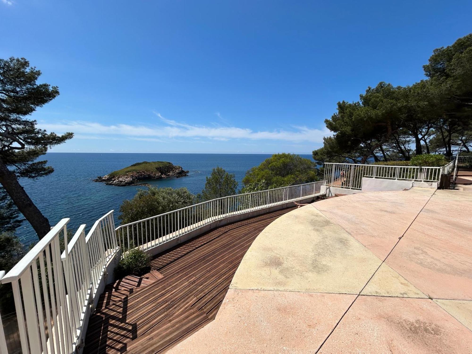 Horizon Bleu Bandol : Appartement Pieds Dans L'Eau المظهر الخارجي الصورة